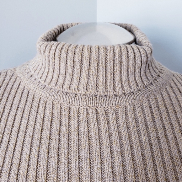 VOLCOM Wool Fitted Gold Sparkle Turtleneck Sweater - Picture 5 of 14